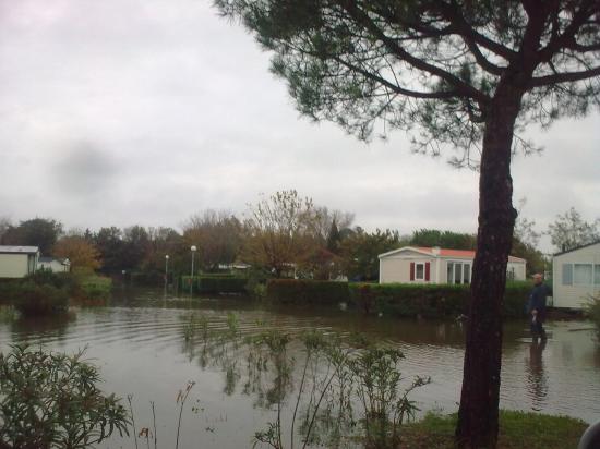 Pas de drame....mais beaucoup ont eu les pieds dans l'eau !
