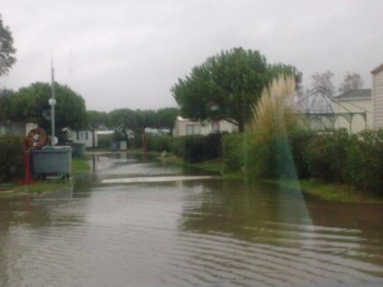 Pas de drame....mais beaucoup ont eu les pieds dans l'eau !